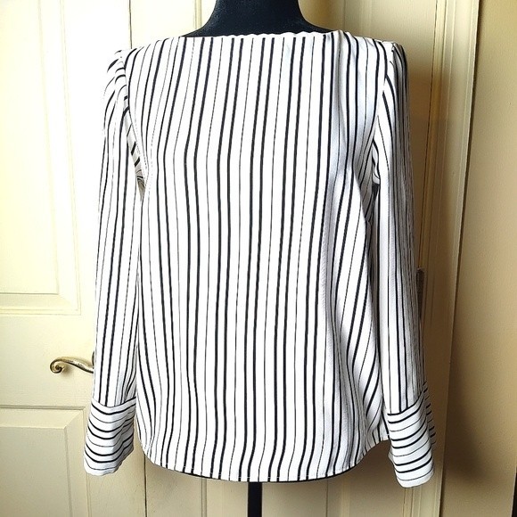 H&M white office blouse with black vertical stripes - Picture 1 of 6